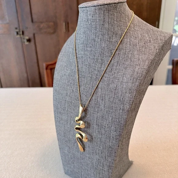 Vintage Landau Necklace Gold Ribbon Swirl Pendant on 16" Snake Chain w/Extender - Picture 7 of 12